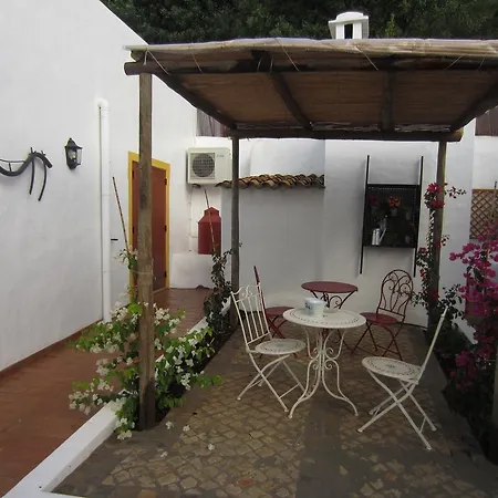 Casa Da Tita Guest House Salir Exterior photo