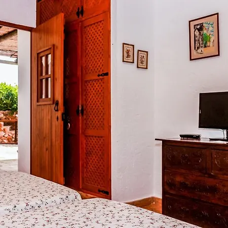 Casa Da Tita Guest House Salir Exterior photo